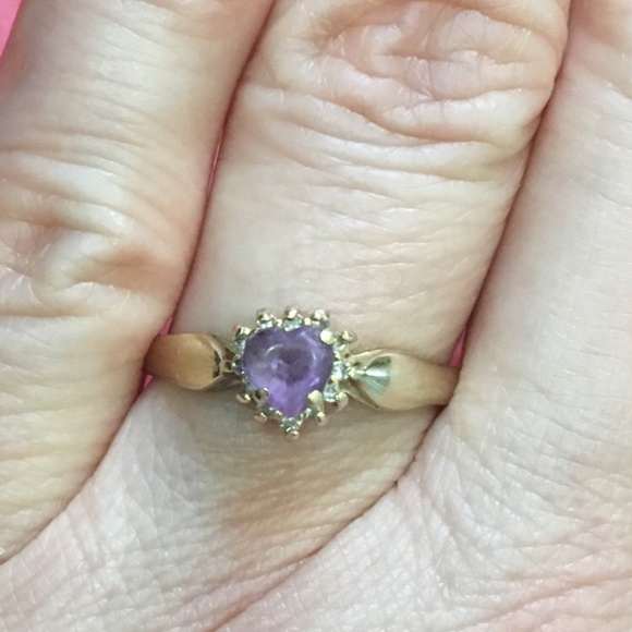 Ring, Amethyst and Diamond ring in 14K - Picture 6 of 6